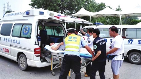 救護(hù)車一次多少錢？出車費(fèi)用太高或成救護(hù)難題？01