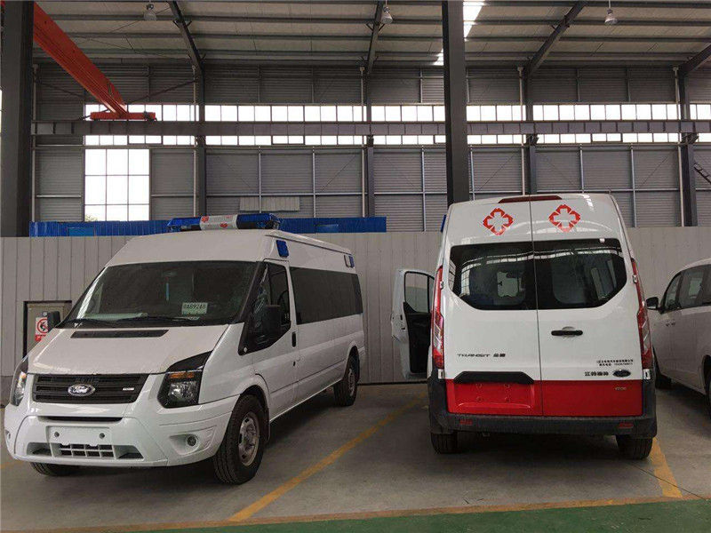 廣州救護車廠家跟你聊聊為什么無人避讓救護車？01