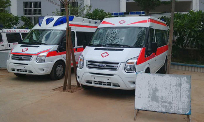 救護(hù)車(chē)進(jìn)入高校被索要停車(chē)費(fèi)是怎么回事？